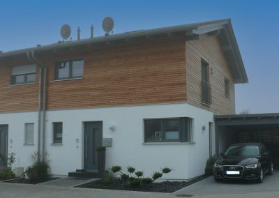 Doppelhaus aus Holz