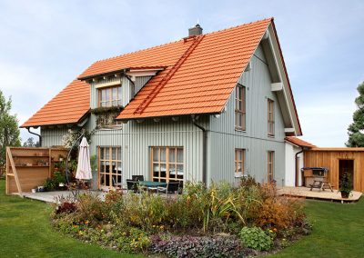 Landhaus mit Holzfassade