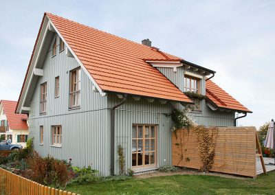 Gemütliches Schwedenhaus in pastellgrün