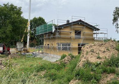 Zweiter Stock und Dach auf beim Projekt in Oberpiebing