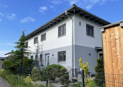 Doppelhaus massiv gebaut aus Stein